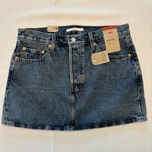 Levi's Classic Blue Mid Rise Button Fly Mini Skirt